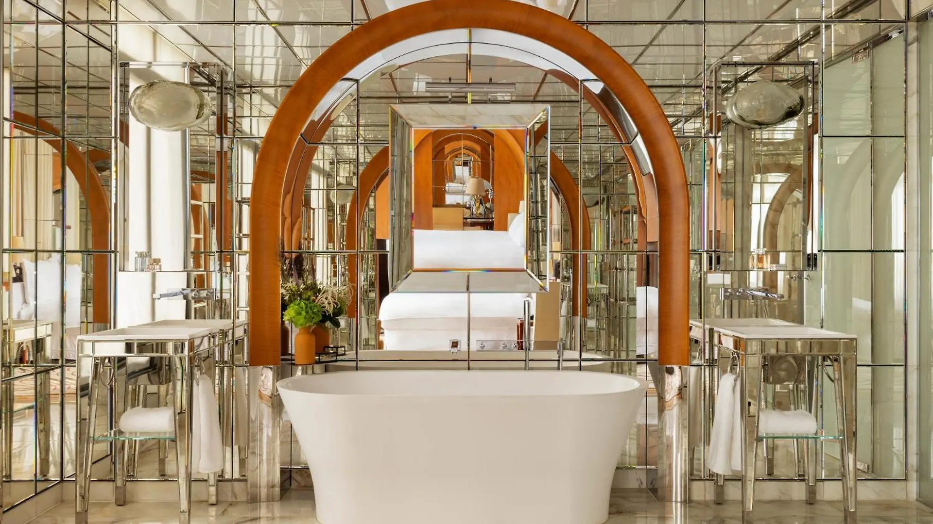 Hotel Le Royal Monceau Raffles Parijs Frankrijk