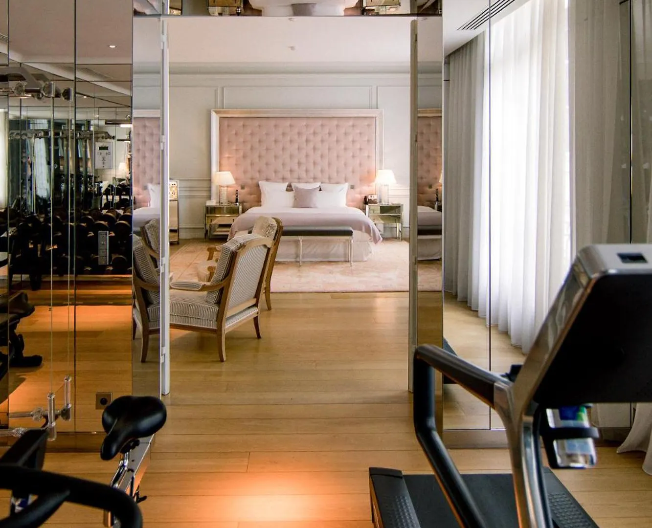 Hôtel Le Royal Monceau Raffles Paris France