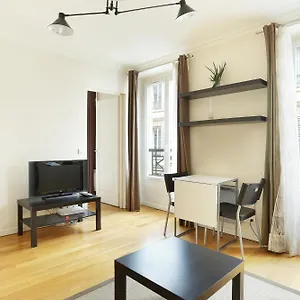 Apartament Pick A Flat's In Batignolles - Rue Biot, Paryż