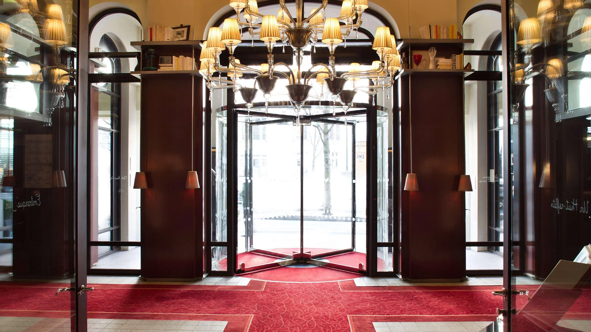 Hotel Le Royal Monceau Raffles Párizs Franciaország
