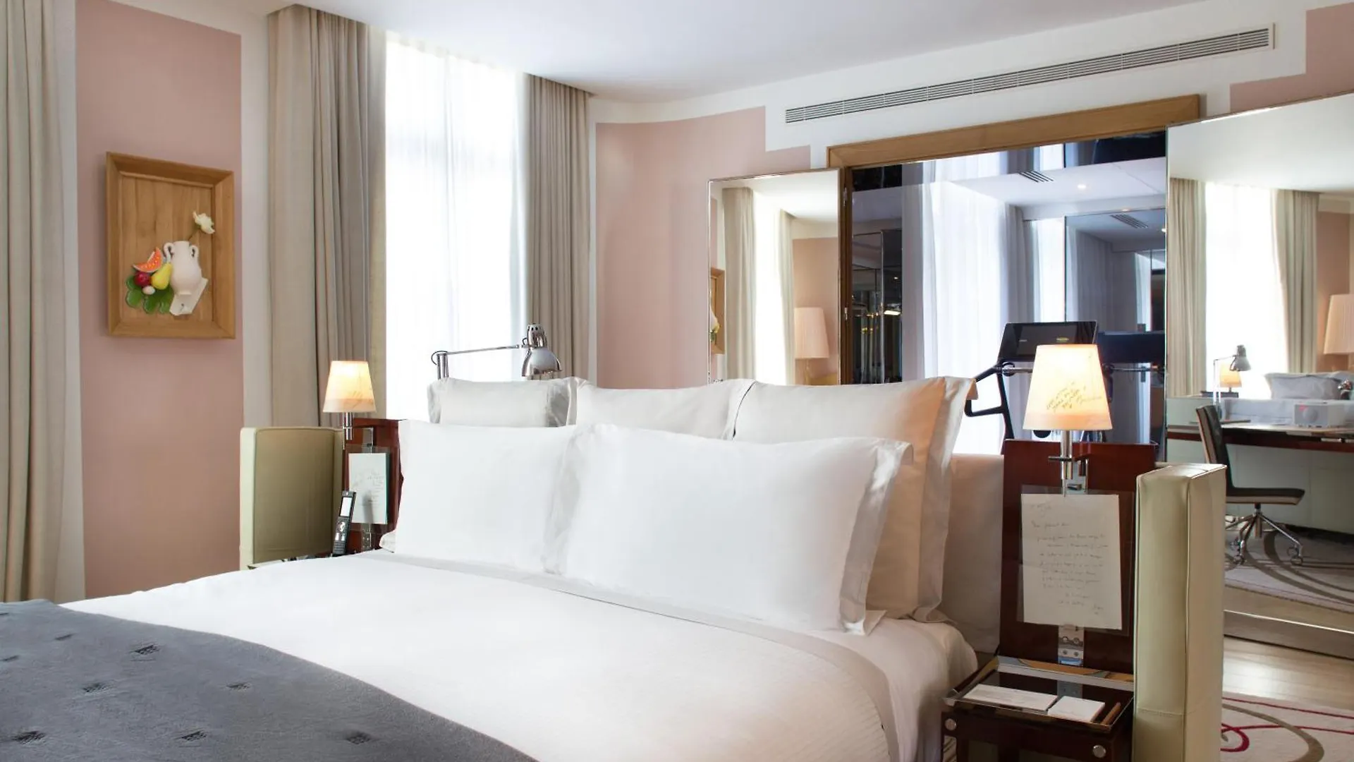 Hotel Le Royal Monceau Raffles Párizs