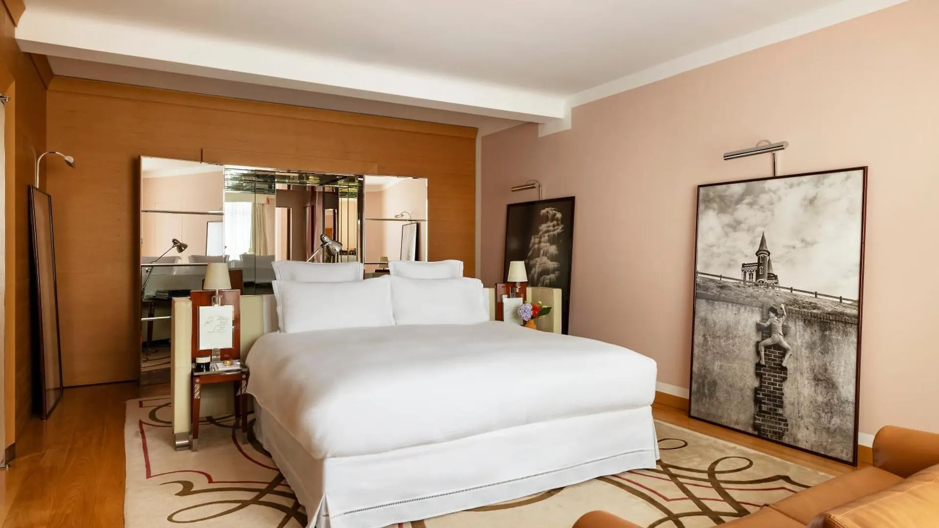 Hotel Le Royal Monceau Raffles París