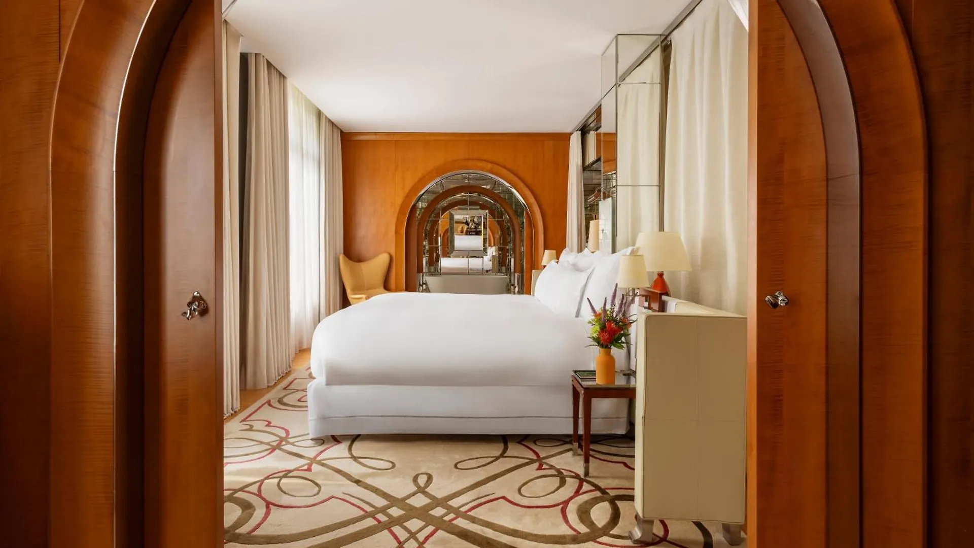 Hotel Le Royal Monceau Raffles París Francia
